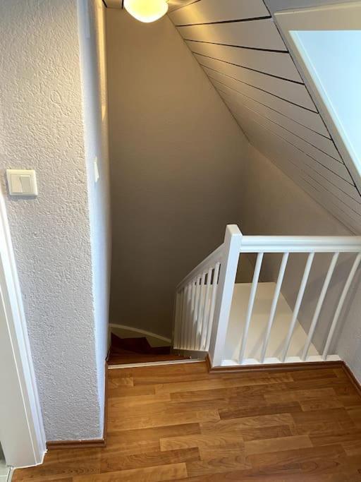 Super Zentral Begehrte Wohnlage Parkplatz Vor Haus Nuremberga Exterior foto